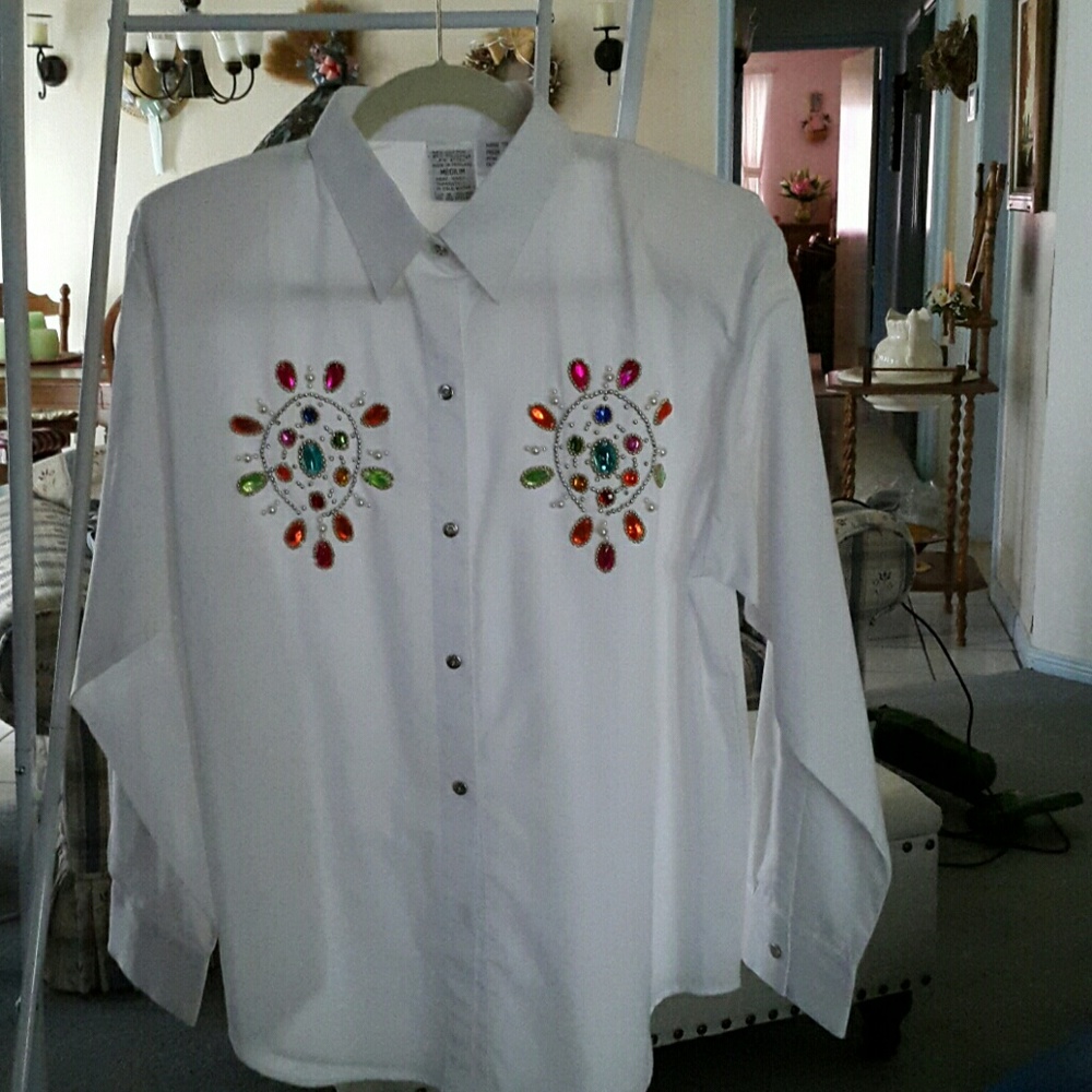 Ladies embellished long sleeve blouse. New.